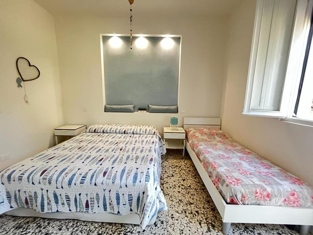 Pineta Apartament ตีร์เรเนีย ภายนอก รูปภาพ