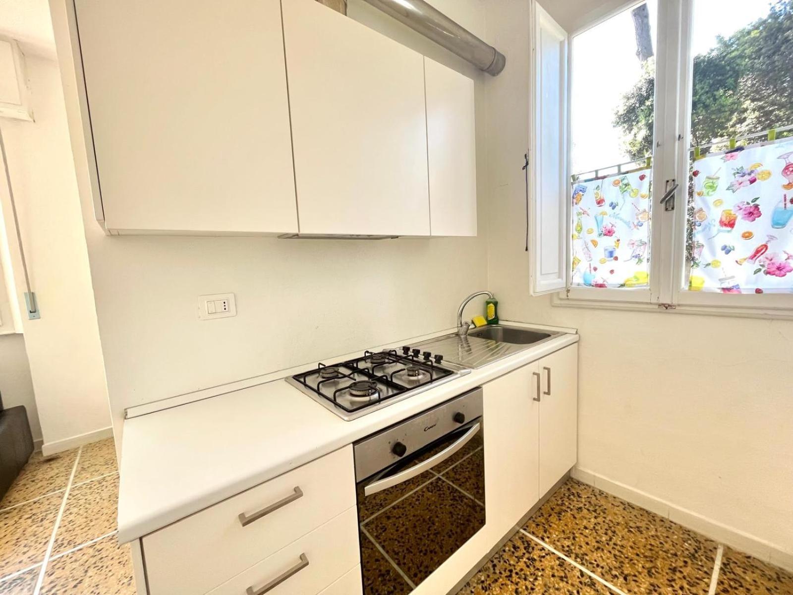 Pineta Apartament ตีร์เรเนีย ภายนอก รูปภาพ